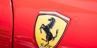 Ferrari (AdobeStock)