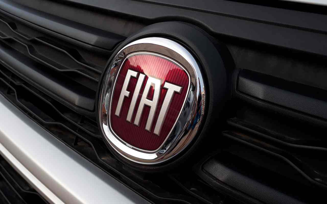 Fiat Logo (Adobe Stock)