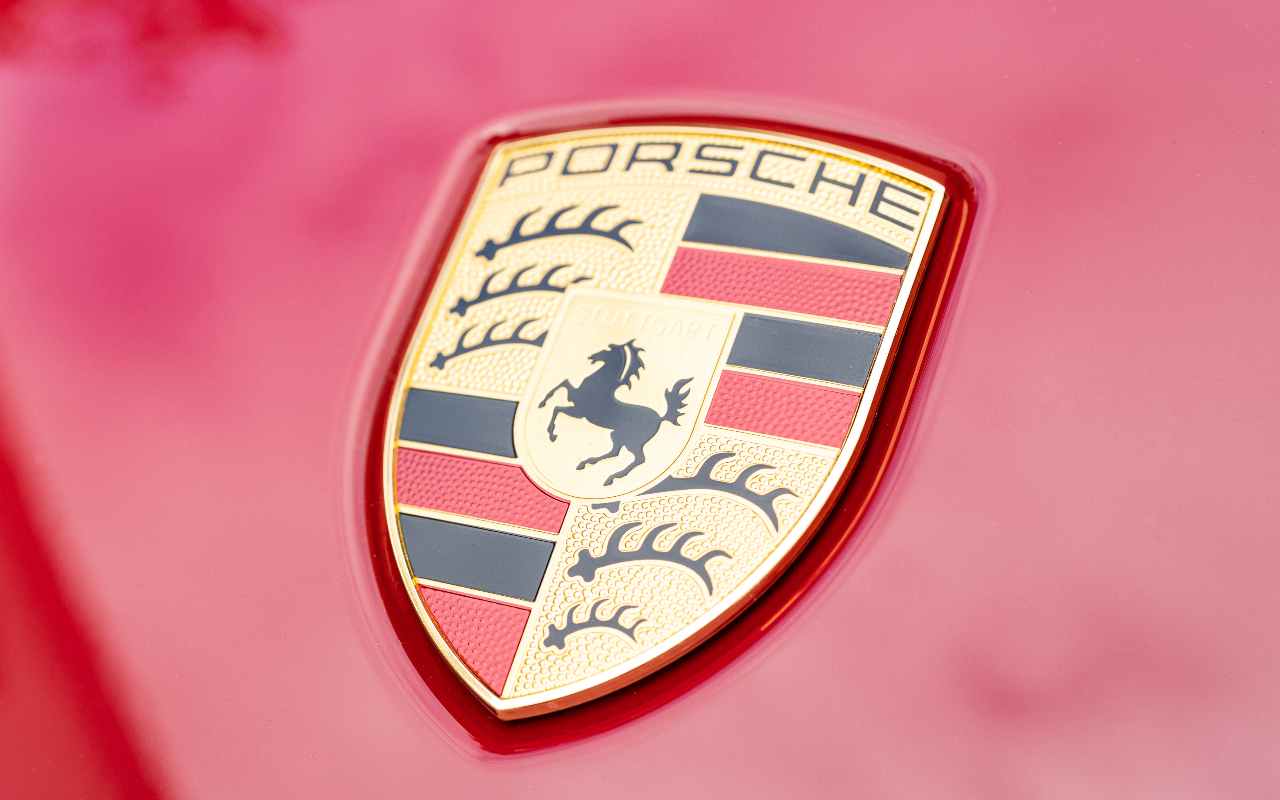 Porsche (Adobe Stock)