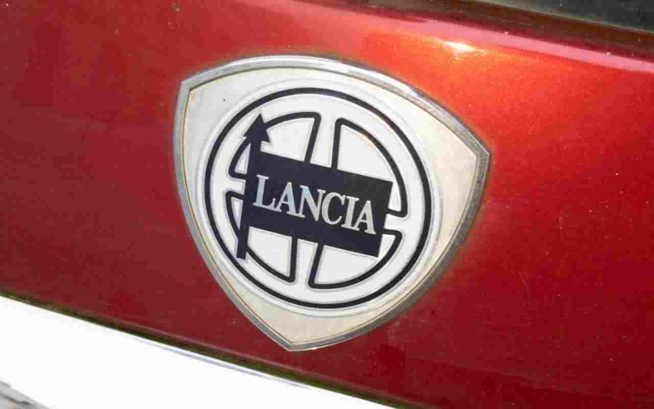 Lancia (Adobe Stock)