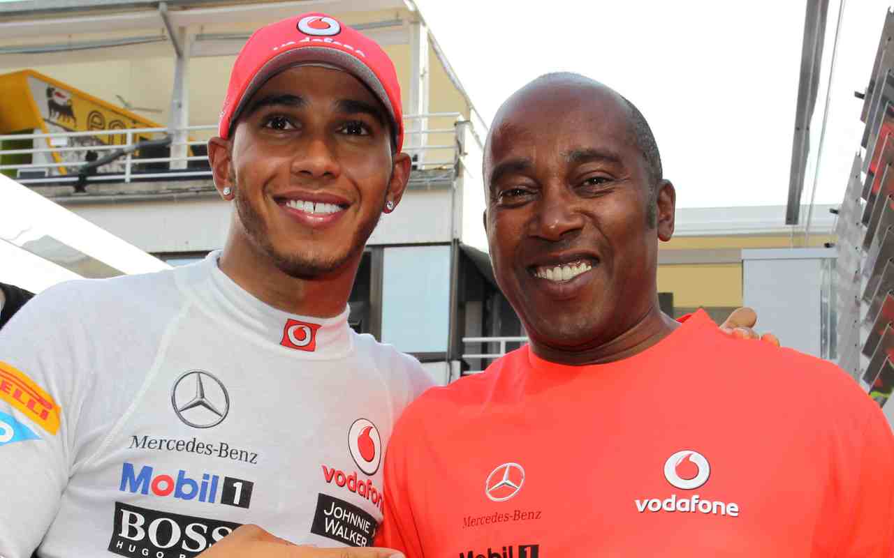 Lewis Hamilton con il padre Anthony Hamilton (LaPresse)