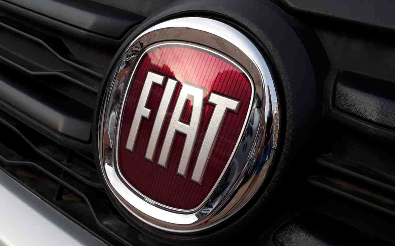 FIAT (AdobeStock)