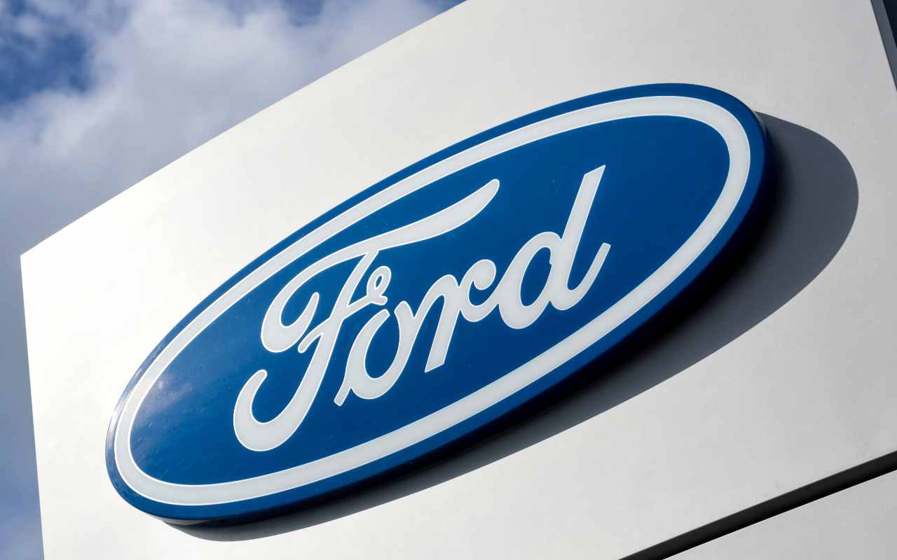 Ford (Adobe Stock)