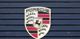Porsche (Adobe Stock)