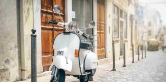 Vespa (Adobe)