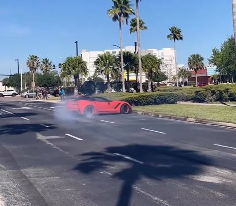 Chevrolet Corvette incidente