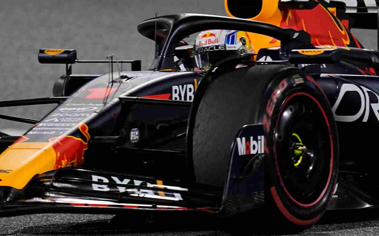 Gomma F1 di Verstappen all'asta