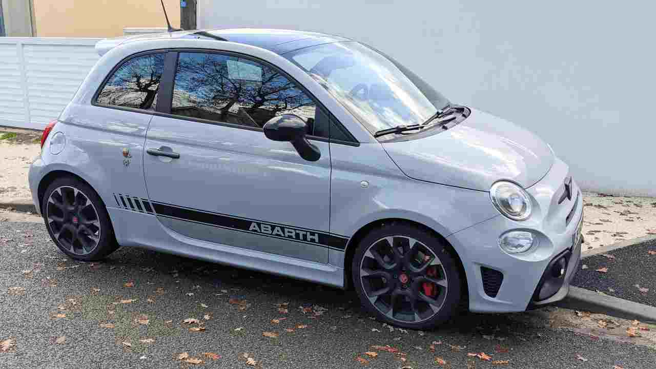 FIAT 500 Abarth