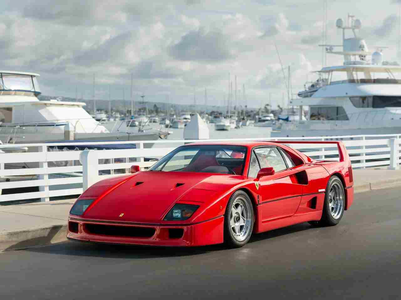 Ferrari F40 in una foto di repertorio (RM Sotheby's)