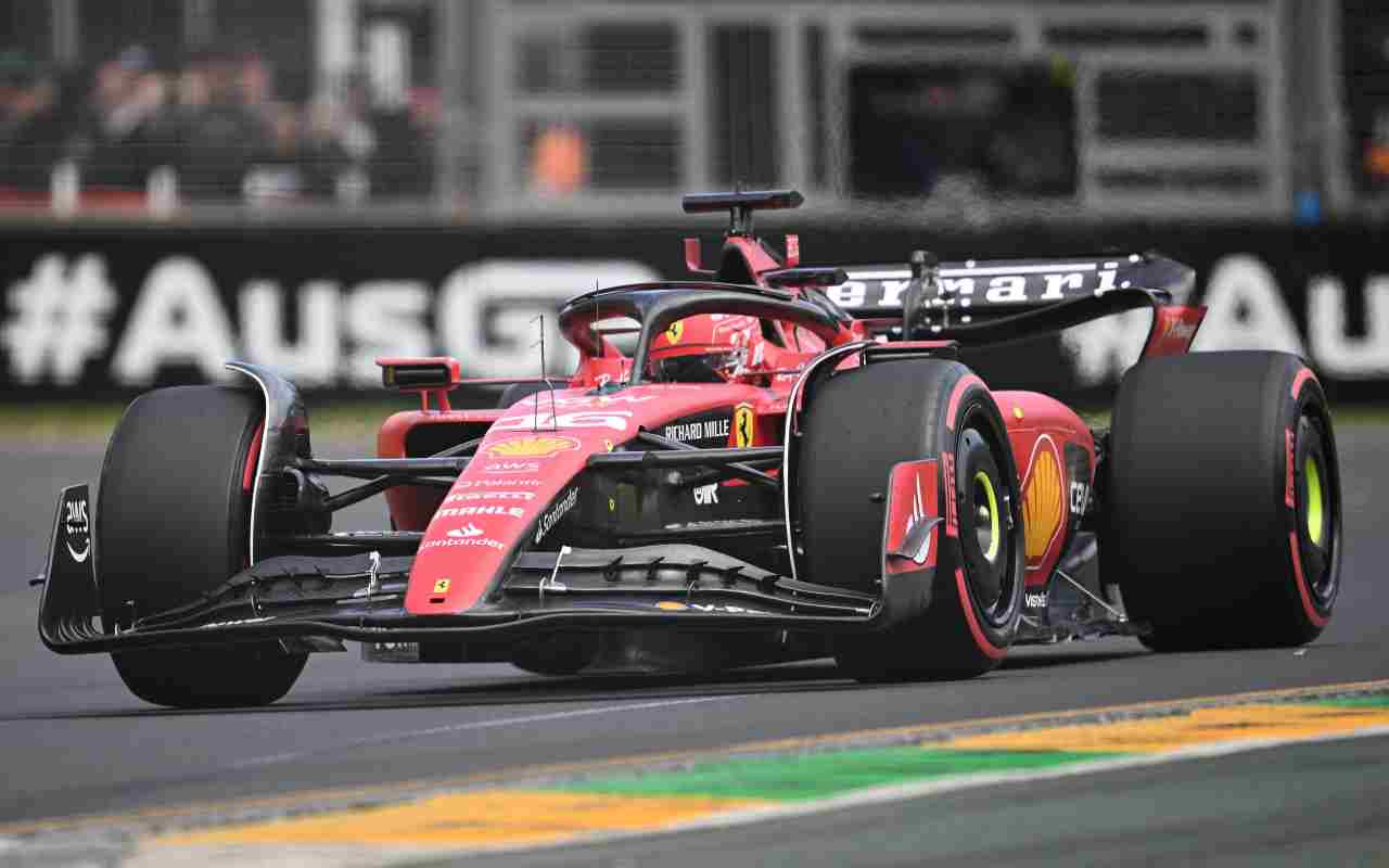 Ferrari SF-23 con Leclerc a Melbourne (ANSA)