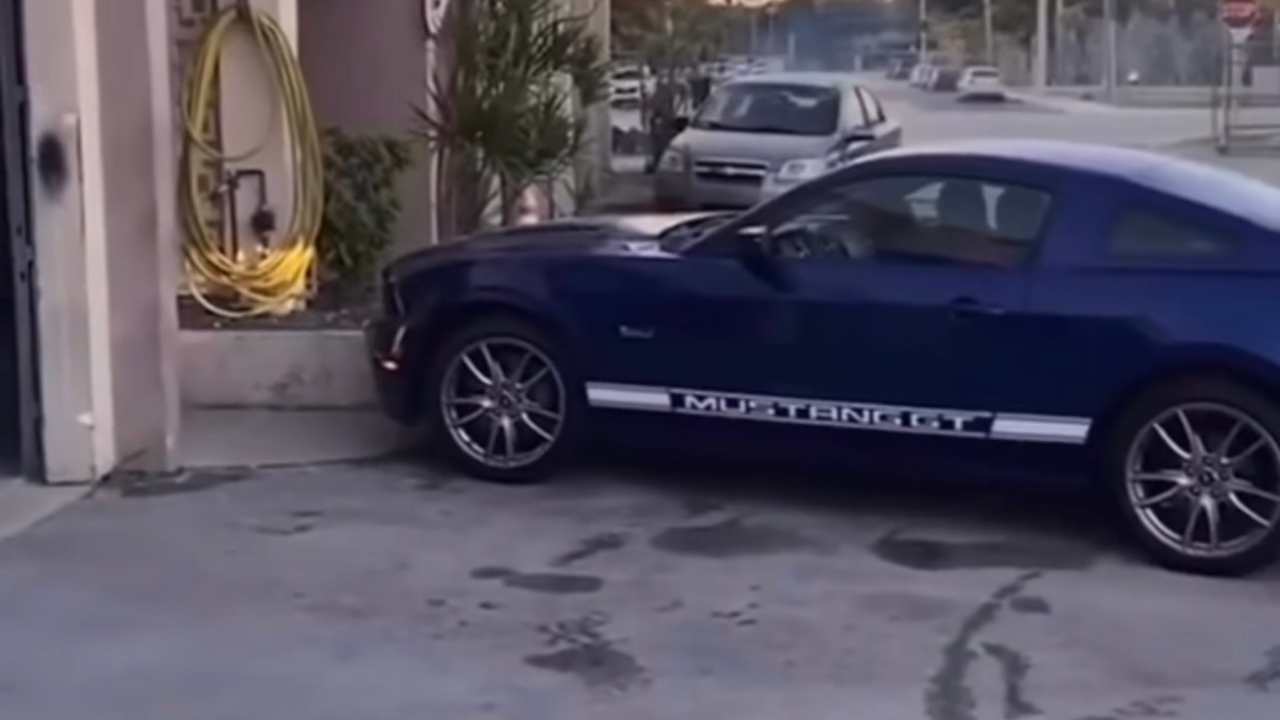 Ford Mustang Gt incidente