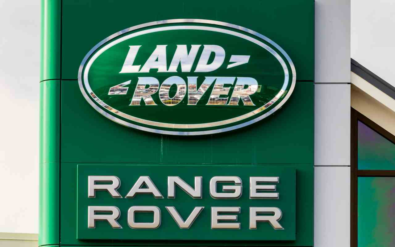 Land Rover Range Rover (Adobe Stock)