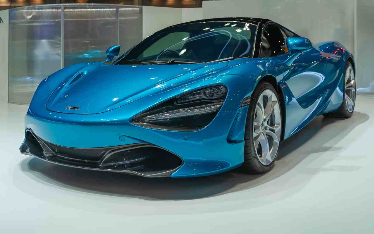 McLaren GT