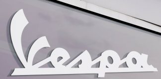 Vespa (AdobeStock)