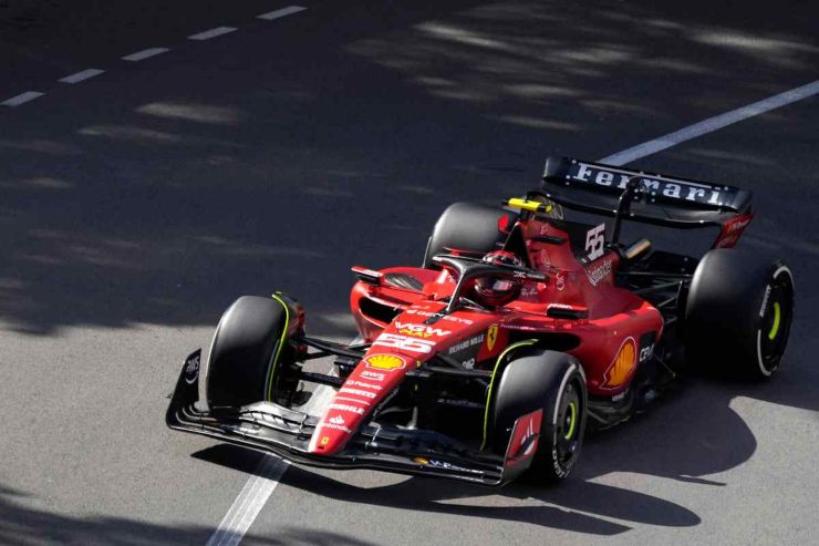 Carlos Sainz furioso con la Ferrari