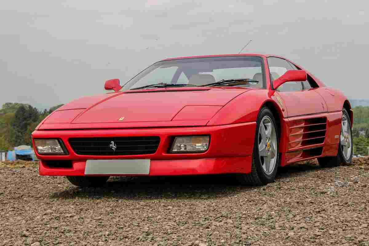 Ferrari ed un modello rivoluzionato (Pixabay)