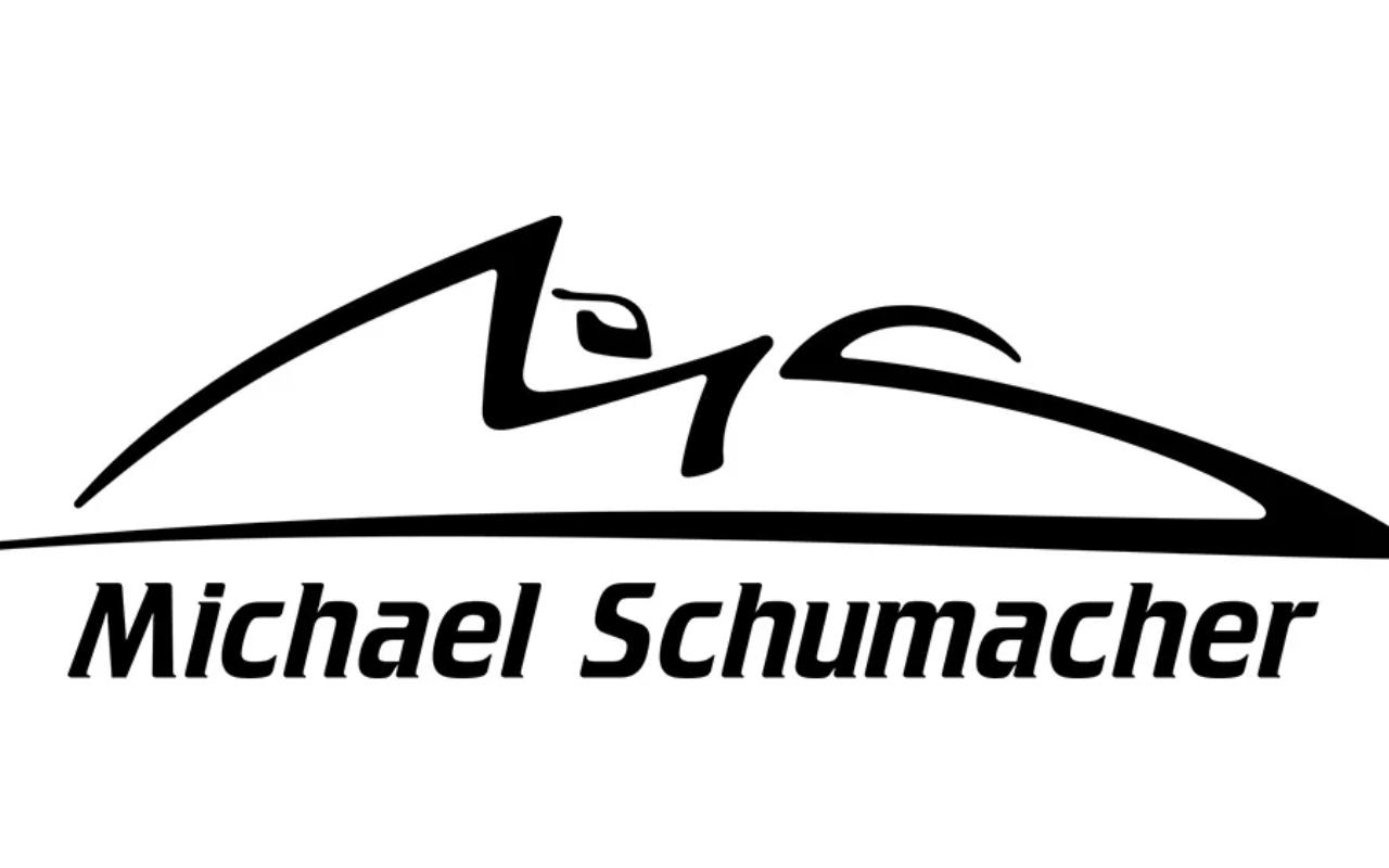 Logo Michael Schumacher critiche tifosi