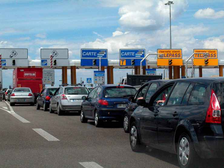 Telepass rischio sanzioni pecuniarie