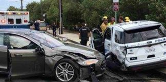 Incidente per una Tesla