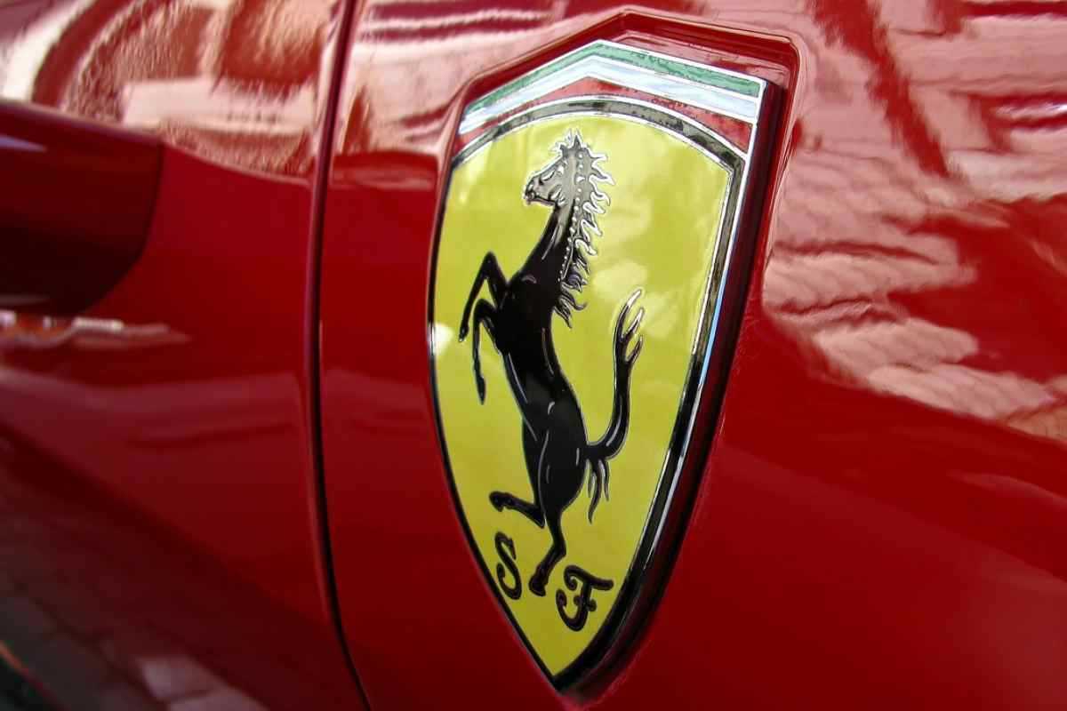 Il leggendario marchio Ferrari