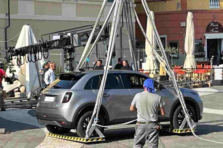 Fiat 600 addio al grigio