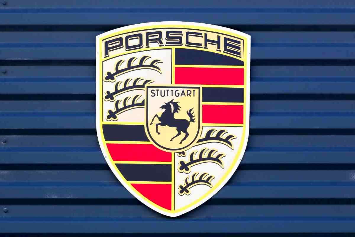 Porsche che incidente
