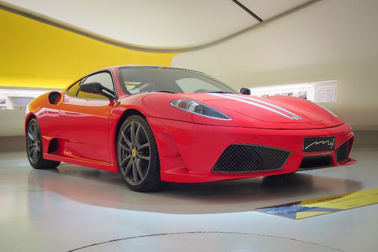 Ferrari 430 Scuderia, costo del tagliando