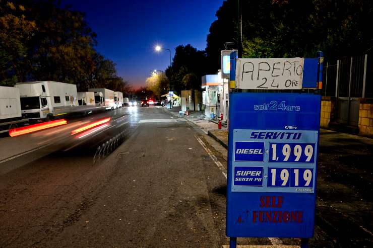 Carburante, stangata per gli automobilisti