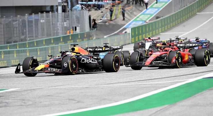 F1 Verstappen domina in Austria