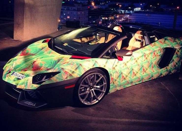 Colori bizzarri scelti da LeBron per la sua Lamborghini