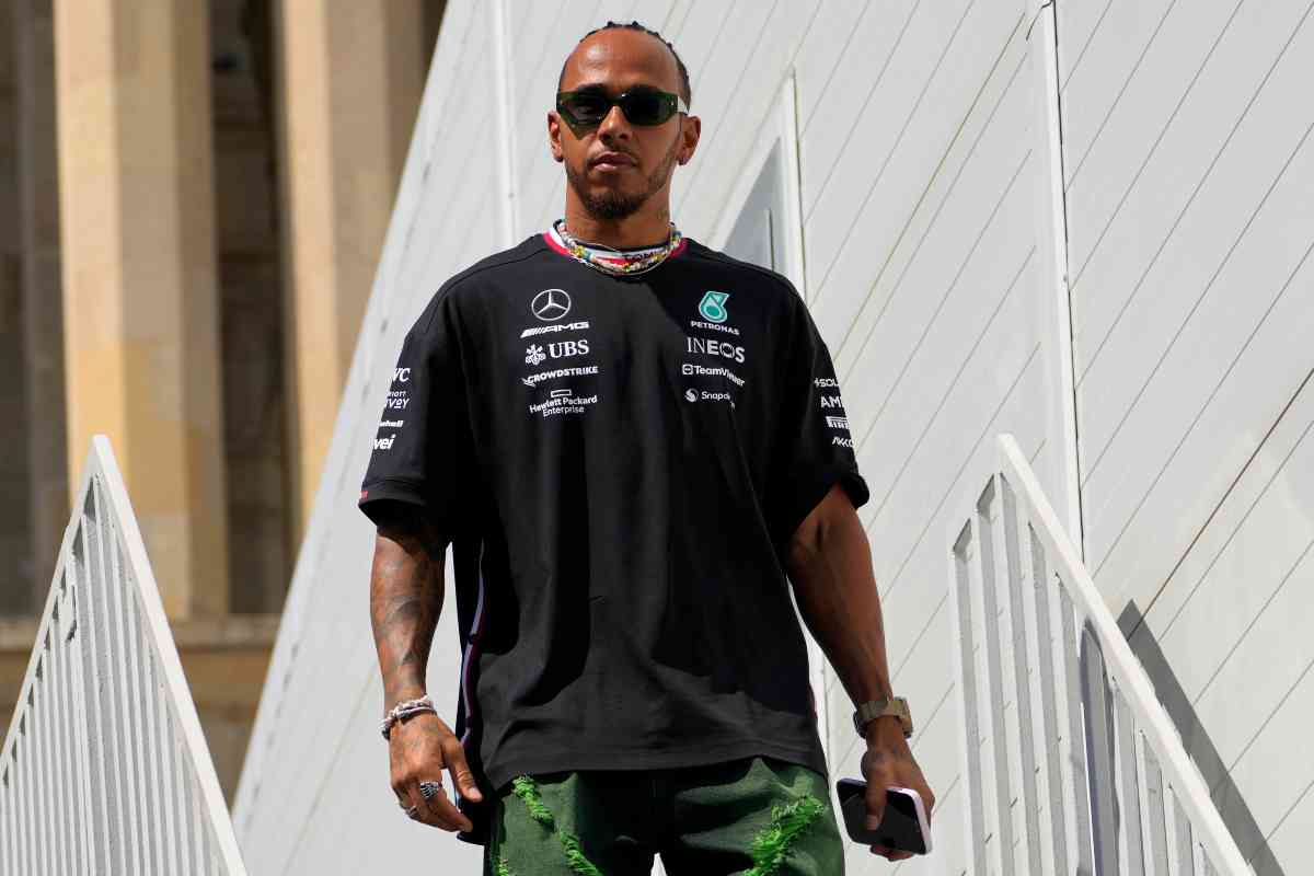 Lewis Hamilton umiliato da Montoya