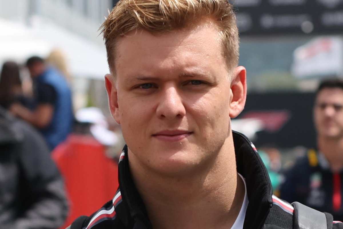 Mick Schumacher protagonista a Goodwood sulla Mercedes