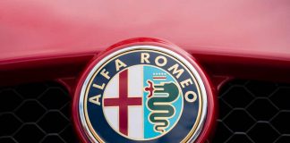 Alfisti in festa: le novità Alfa Romeo fanno scintille