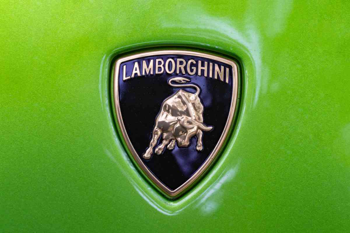 Lamborghini, colpo di scena per 2 modelli