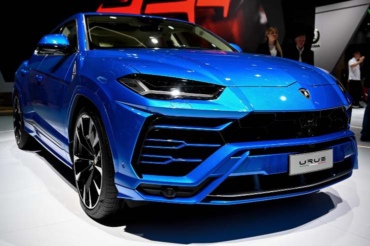 Lamborghini Urus, l'auto da sogno di Leao