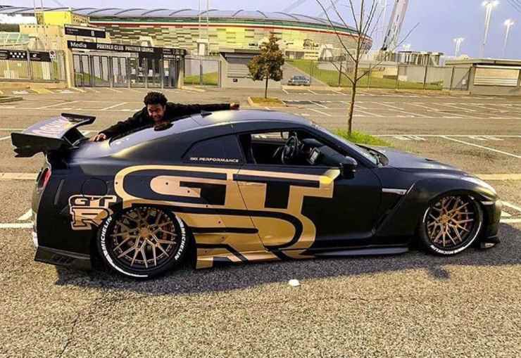 La Nissan GTR di McKennie