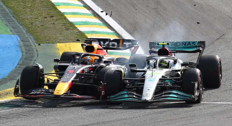 Verstappen ironico su Hamilton