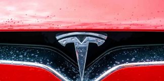 Novità in casa Tesla