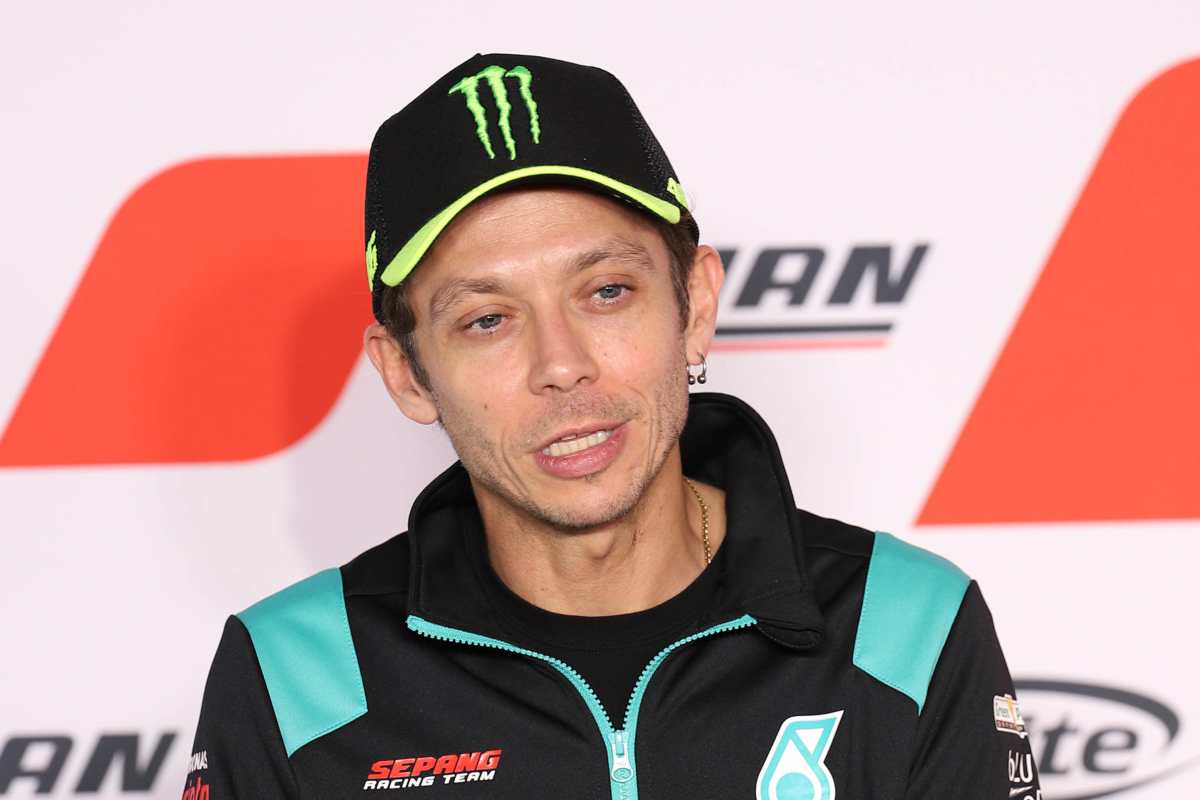 Valentino Rossi va a pedali