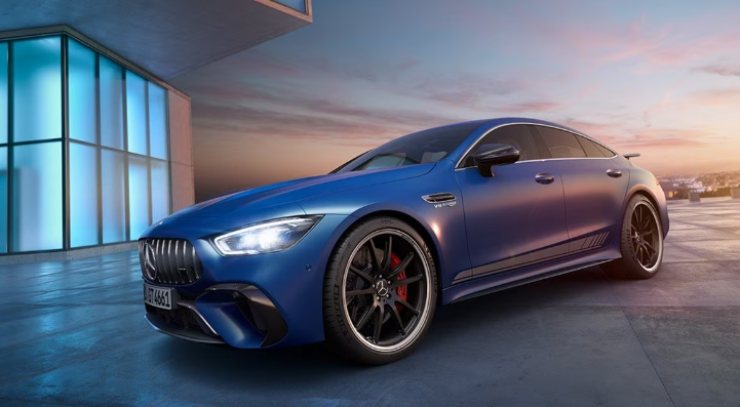 Mercedes AMG GT, sembra una Porsche