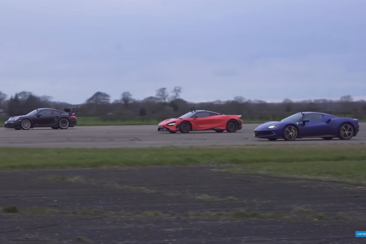 Drag Race Ferrari McLaren Porsche