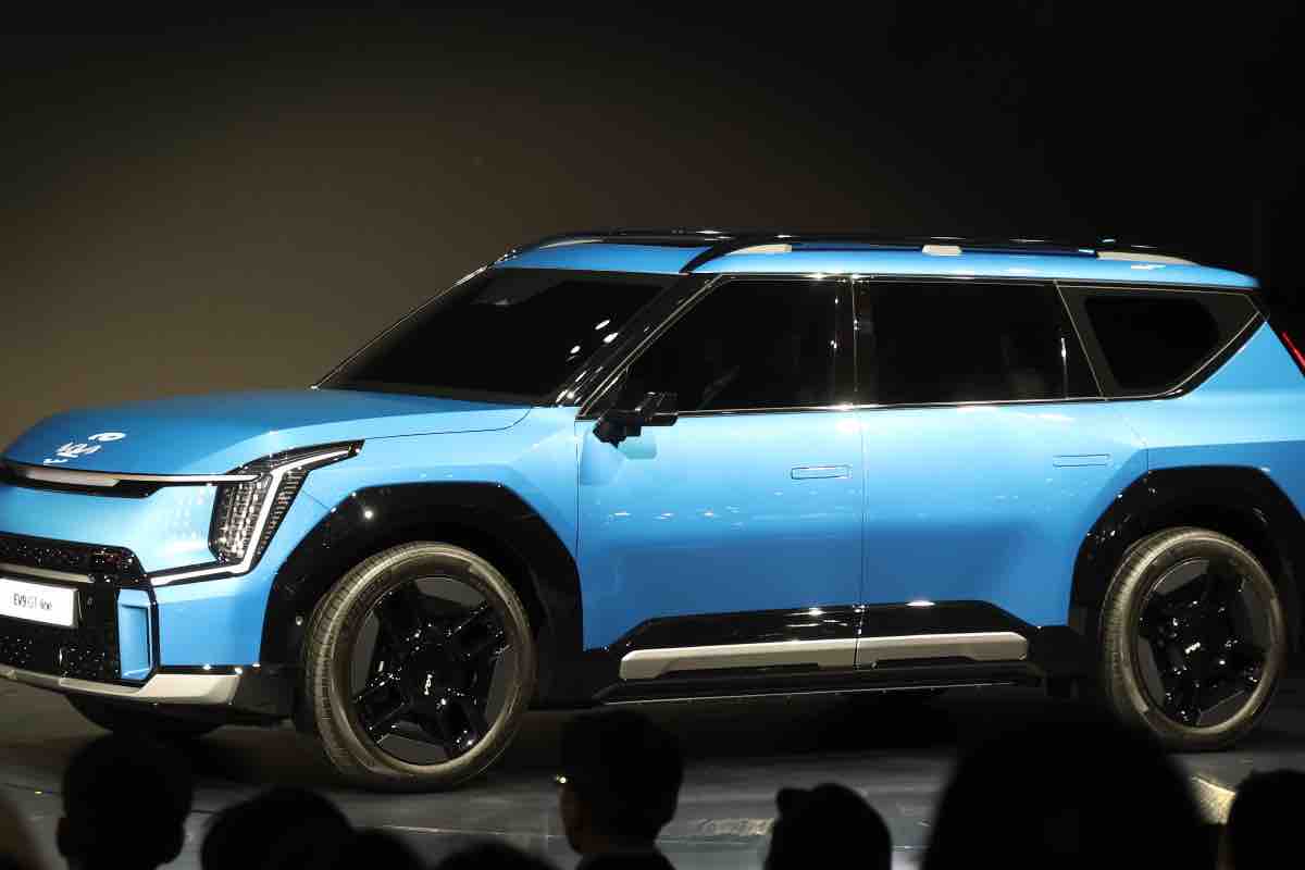 SUV Kia Ev 