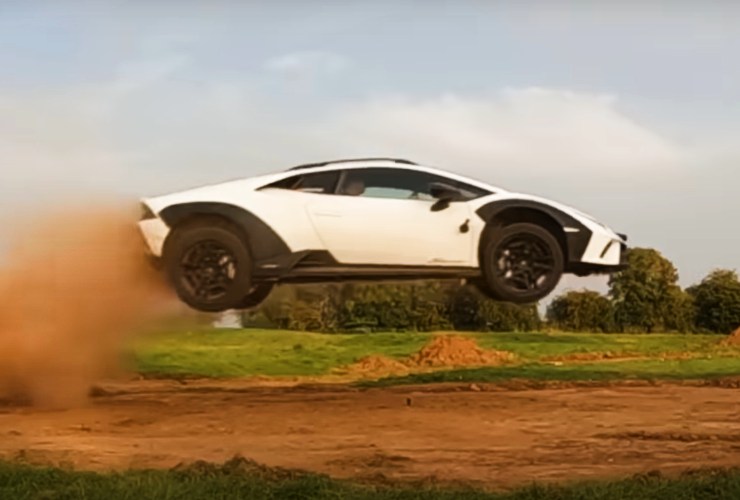  Lamborghini Huracan salto video Youtube