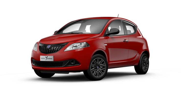 Lancia Ypsilon, differenza tra le varianti e motore