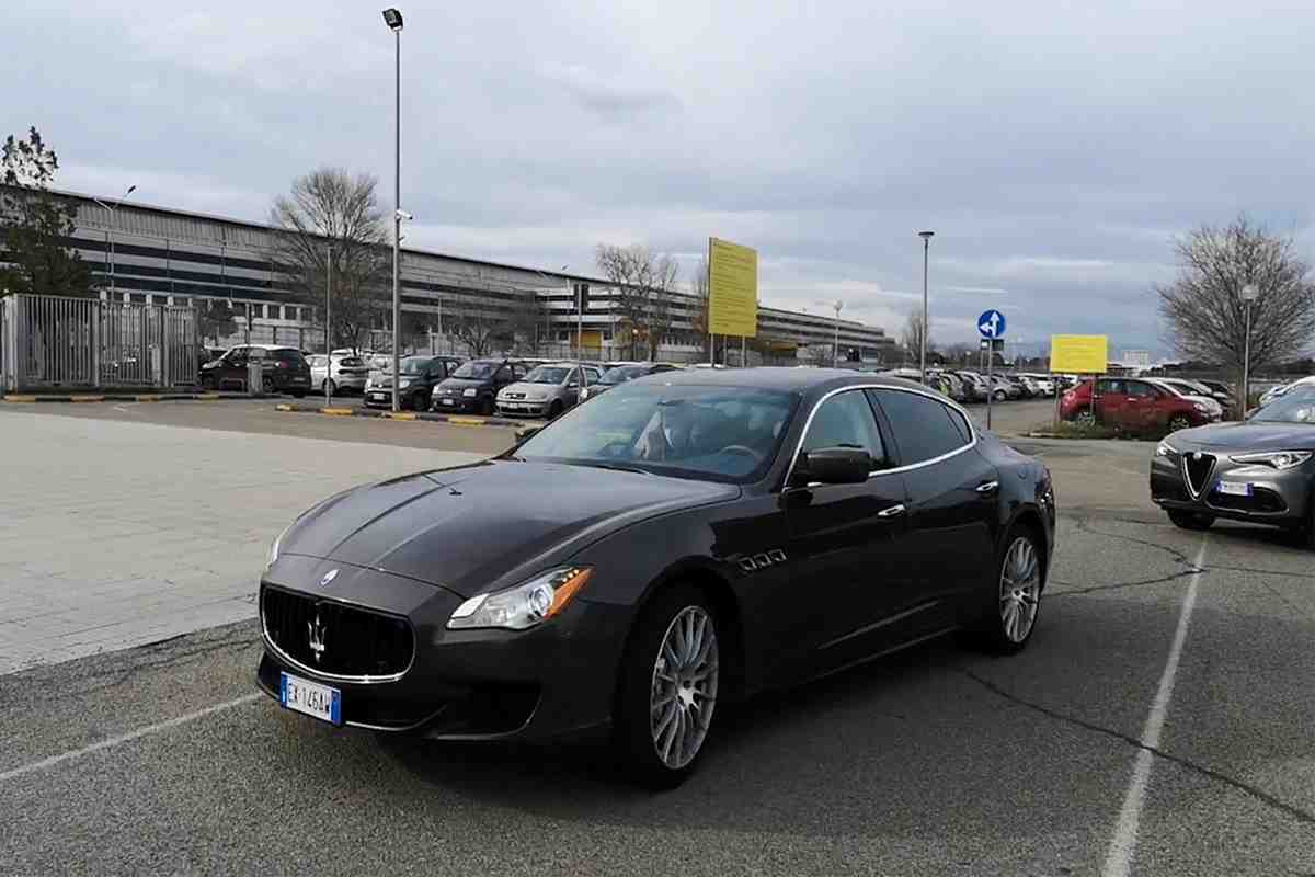 Maserati che arrivo per i clienti