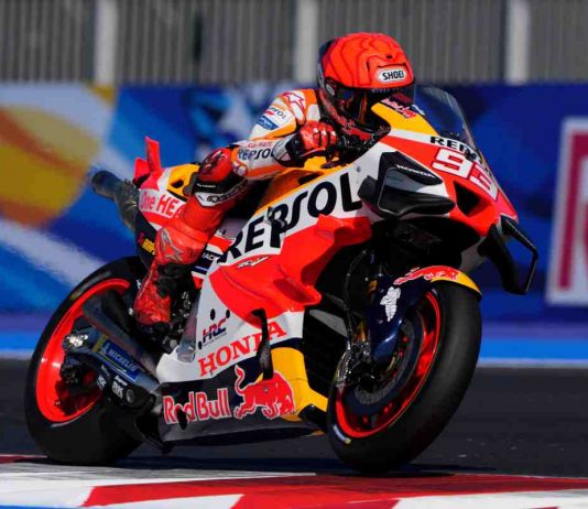 MotoGP Honda il pilota firma