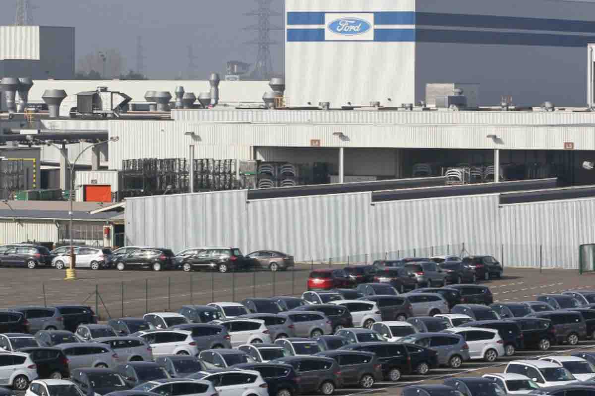 Impianto produzione Ford 