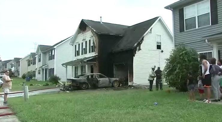 Incendio Dodge Charger video