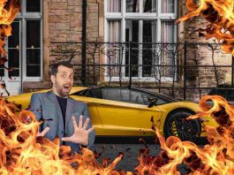 Lamborghini, scappano tutti è panico: fiamme sino al cielo (VIDEO)