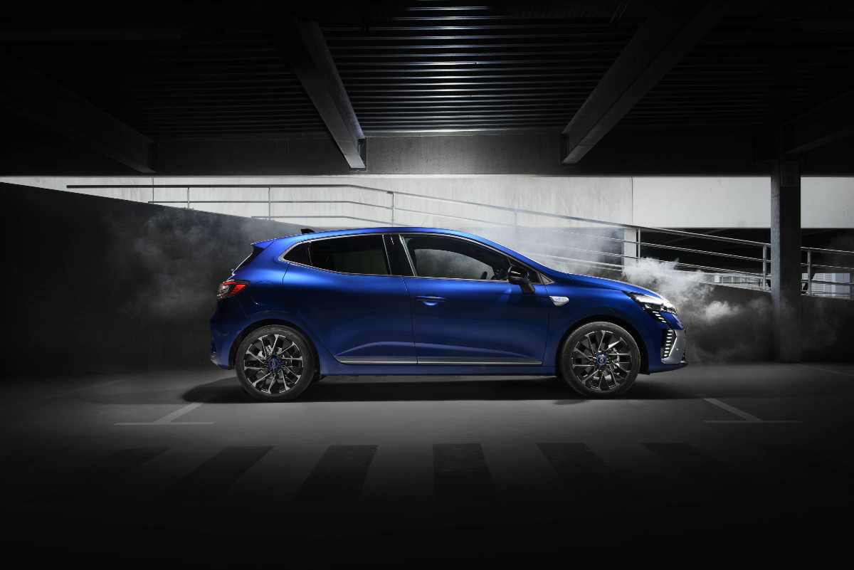 Renault Clio prezzo caratteristiche nuovo modello